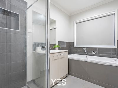 18 Sutil Drive, Clyde North