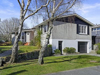 27 Sunbrae Drive, Silverstream