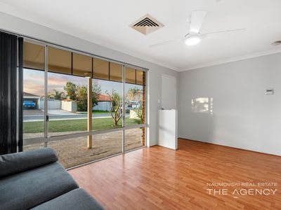 10 Gaby Way, Marangaroo