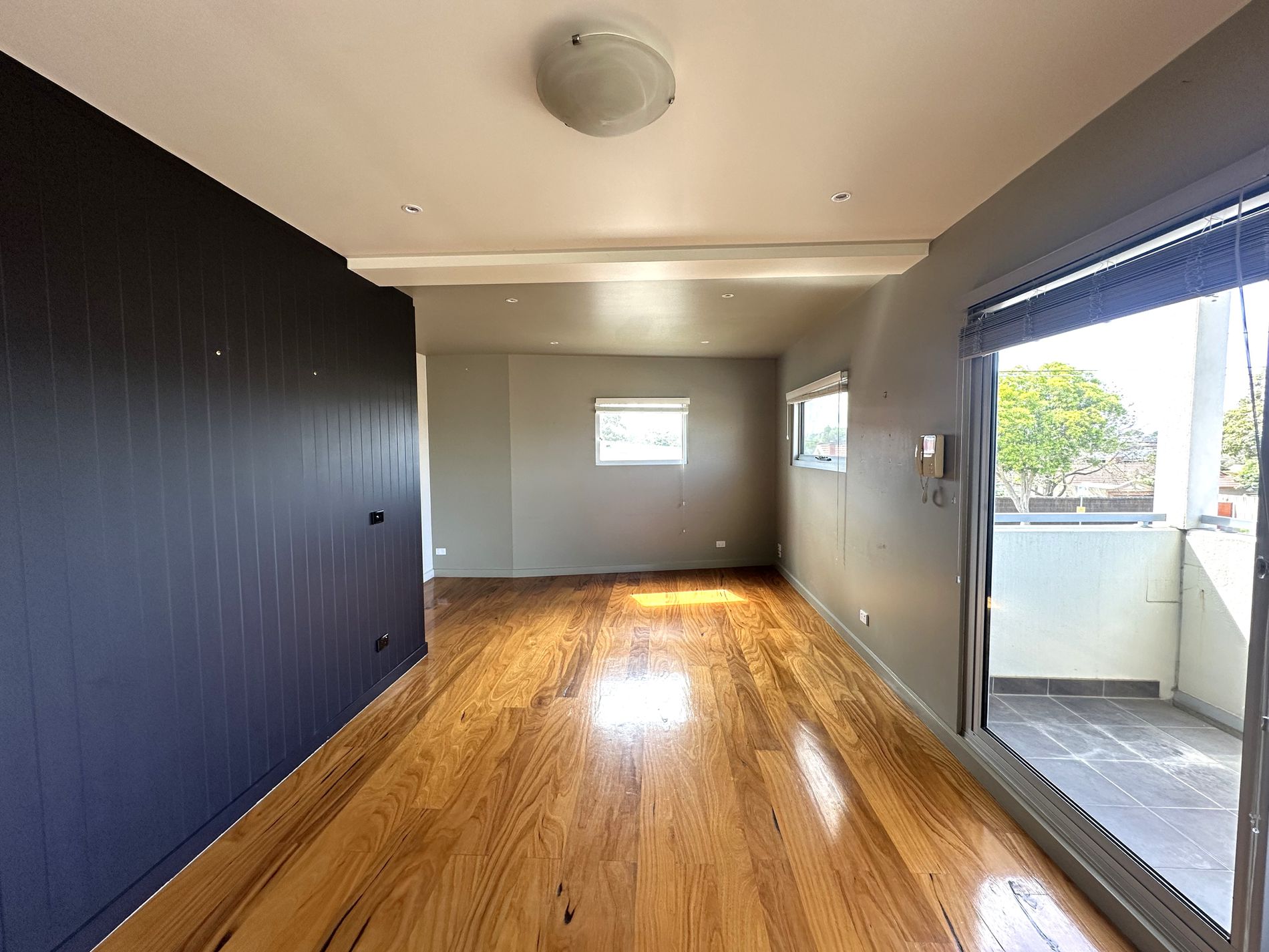 208 Como Pde East, Parkdale
