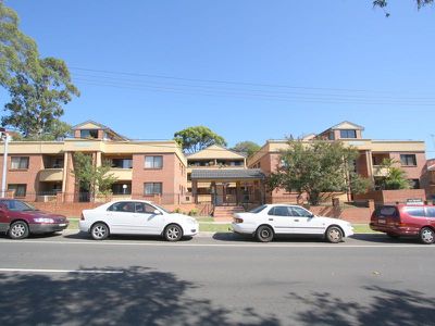 16 / 170-176 Greenacre Road, Bankstown