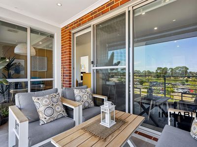 18 Fruin Loop, Ellenbrook