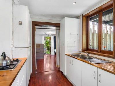1 / 136 Davis Road, Jiggi