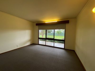 20 K Road, Werribee South