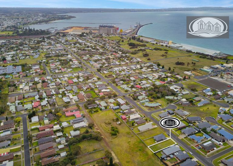 114 Barkly Street, Portland