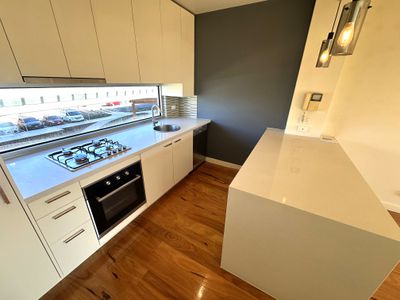 200 Como Parade East, Parkdale