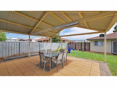 18 Salter Drive, Dubbo