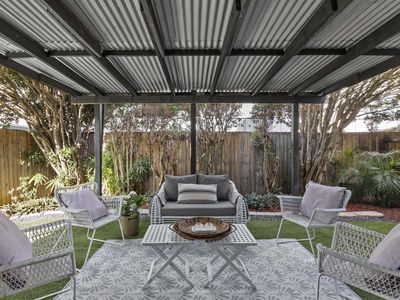 4 / 5 Seabrook Street, Kedron