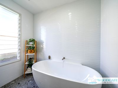 4 Bream St, Woodgate