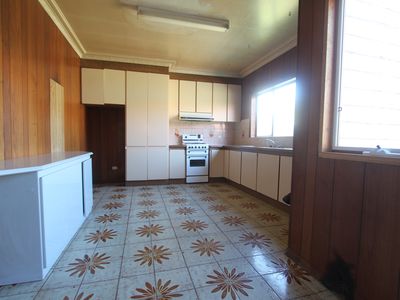 2 Earlstown Road, Oakleigh