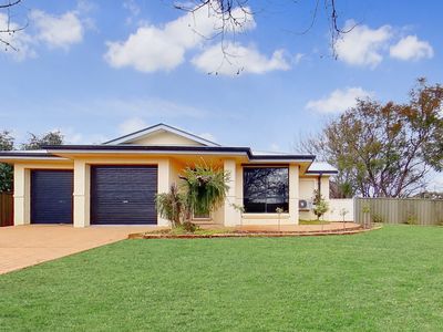 1 Ken Mcmullen Place, Dubbo