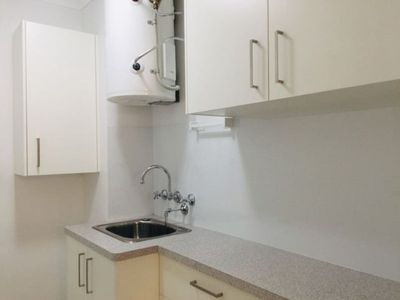 2 / 11 Chong Wee Avenue, Woolner