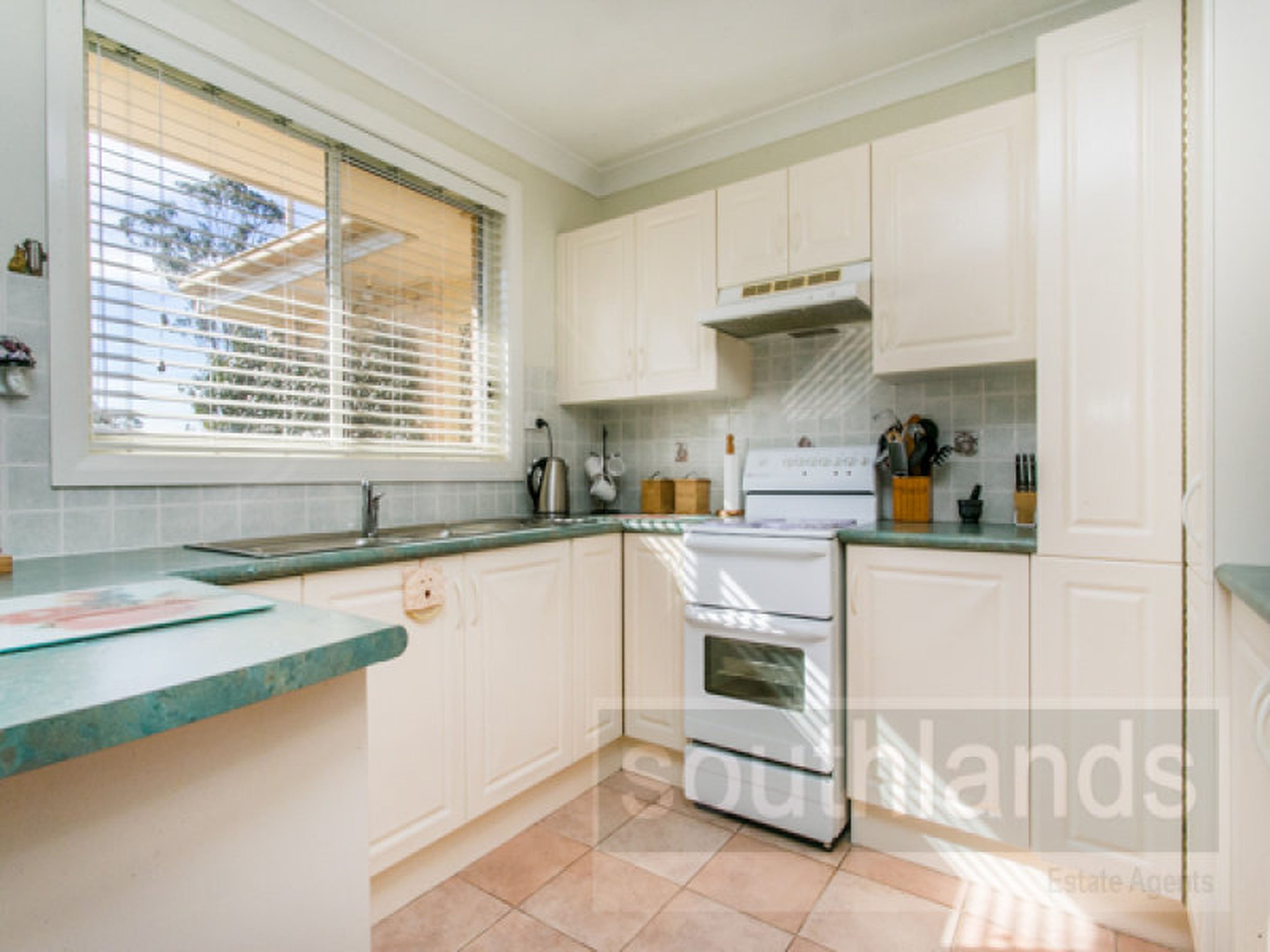 4)41 First Street, KINGSWOOD