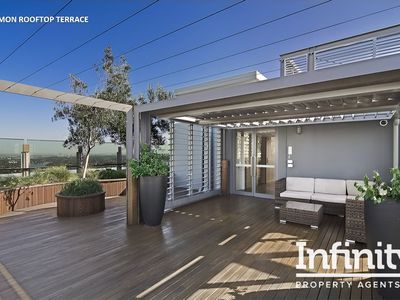 R213 / 200-220 Pacific Highway, Crows Nest