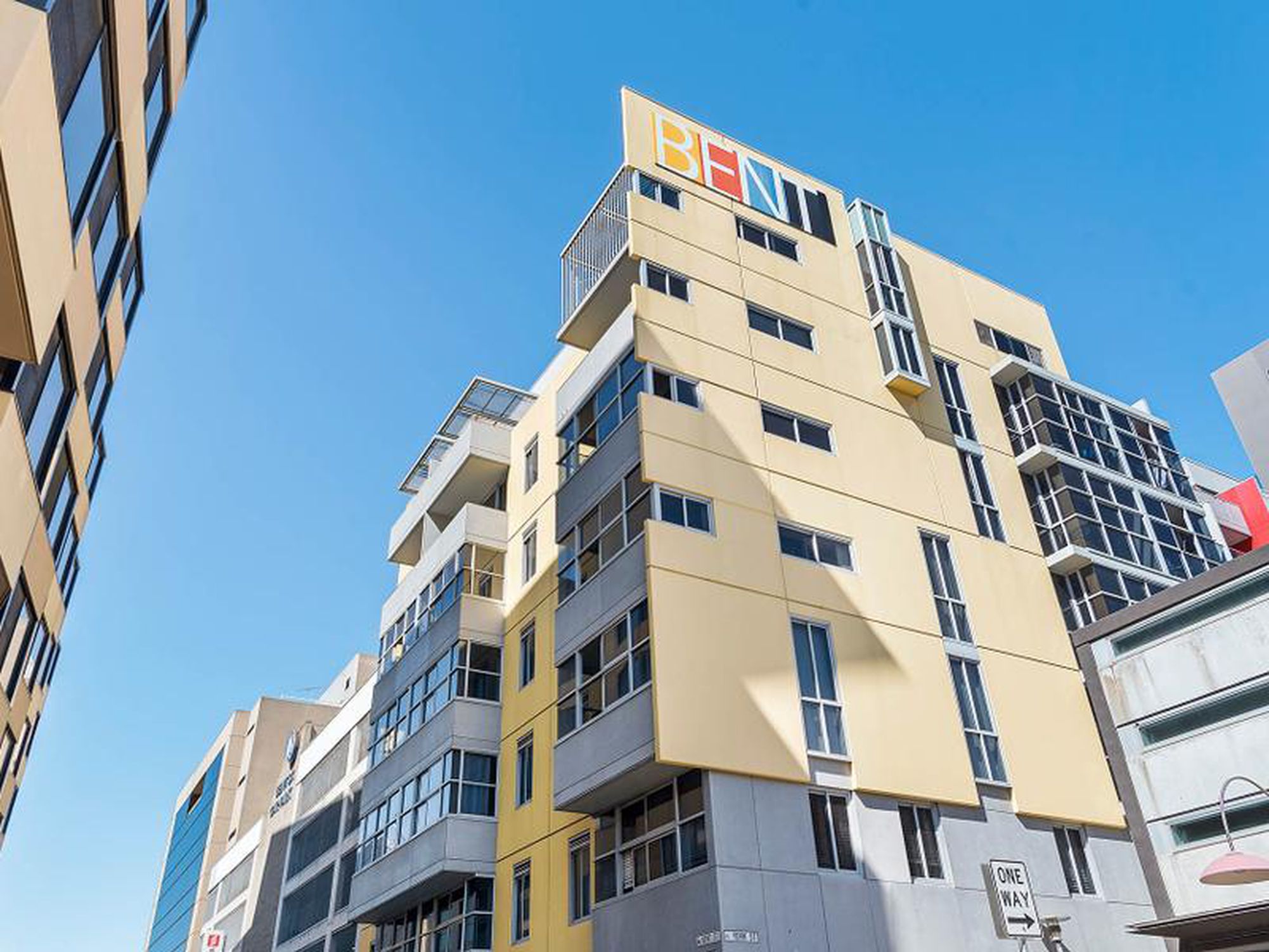 24 / 45 York Street, Adelaide