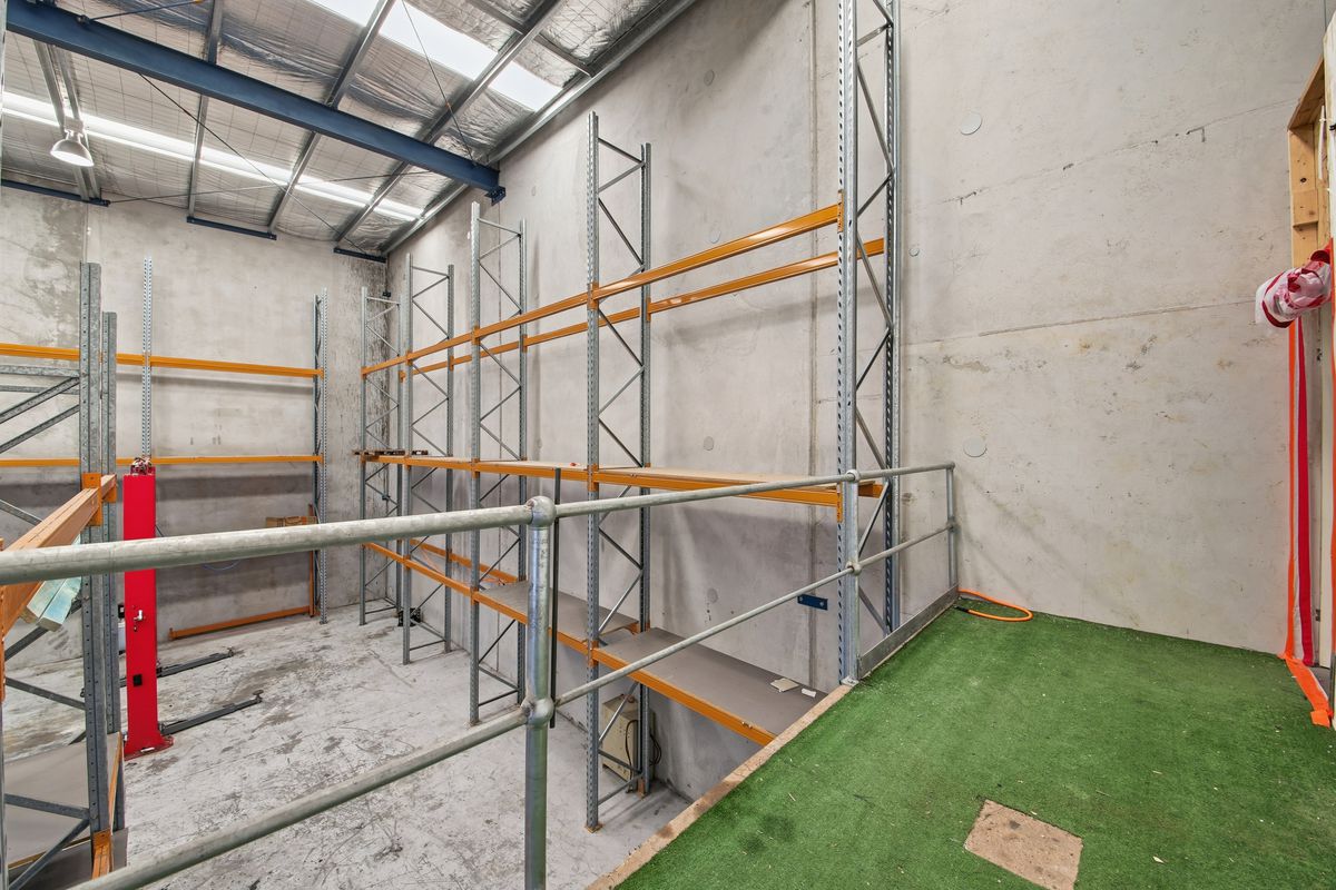 15 / 23-25 Bluett Drive, Smeaton Grange