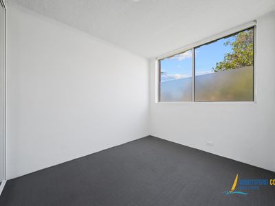 5 / 13 Bortfield Drive, Chiswick