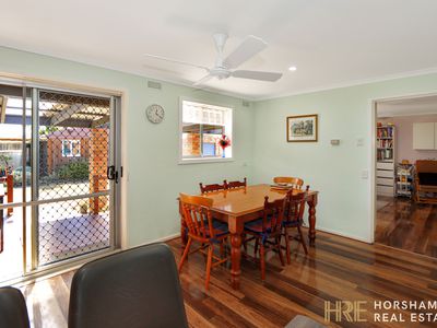 15 Willow Court, Donald