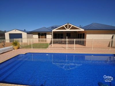1 Hastings Court, Dubbo