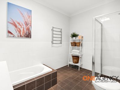 10 Jerrara Street, Tullimbar