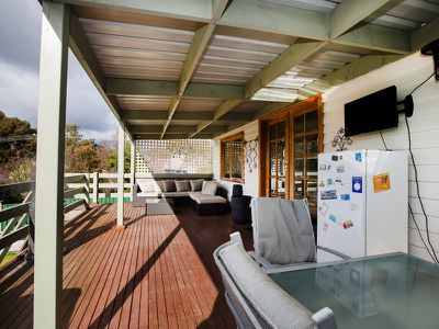 17 The Avenue, Seymour