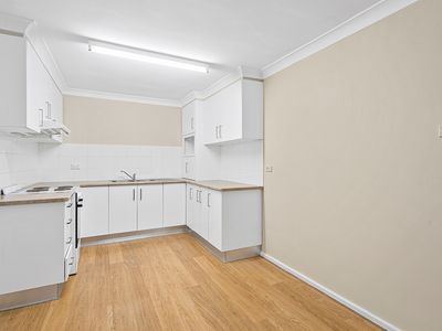 2 / 27 Ocean Street, Windang