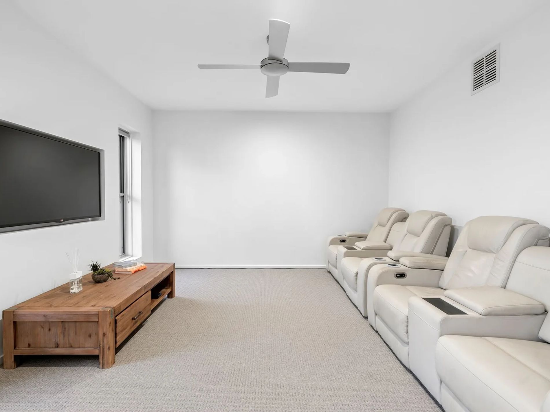 22 Honeyeater Crescent, Peregian Springs