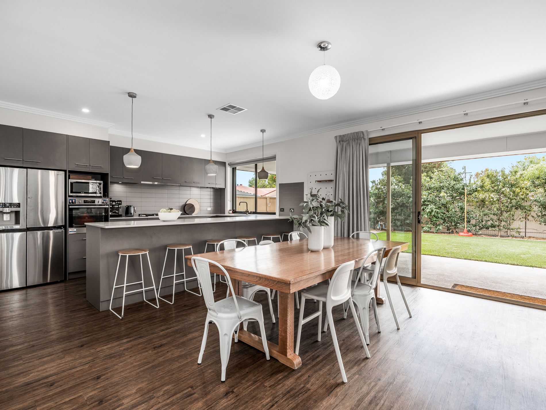 17 Maude Street, Glandore