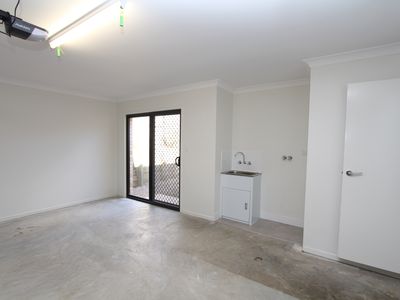 2 / 2 Osprey Court, Lowood