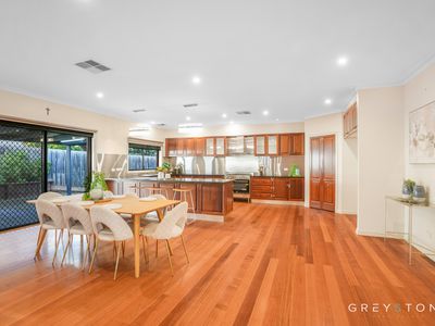 6 She Oak Court, Harkness