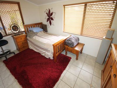 8 MILNER ROAD, Toll