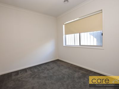 18 Arbourlea Boulevard, Cranbourne North