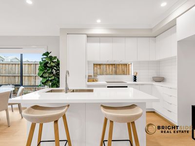 15 Guisard Way, Clyde North