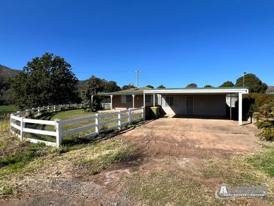 2214 Mount Sylvia Road, Junction View