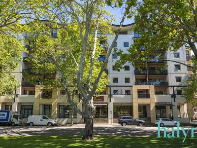 105 / 126 Mounts Bay Road, Perth