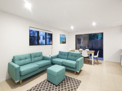 2 / 104 Torquay Road, Scarness