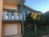 68 / 316  Long Street East, Graceville