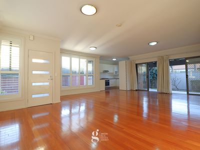 4 / 119 Constitution Road West, Meadowbank