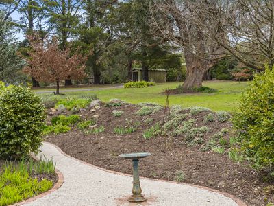 19 Dunn Street, Macedon