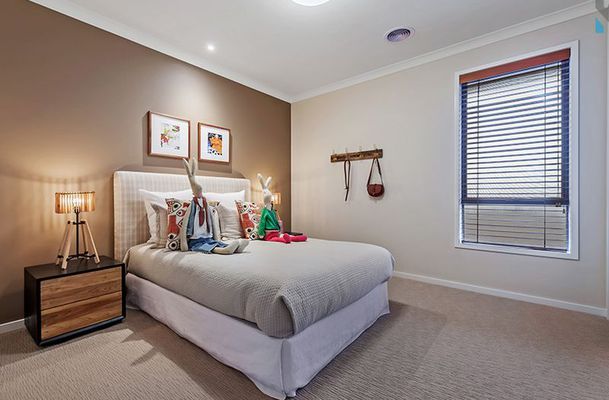 15 Greenvale Gardens Boulevard, Greenvale
