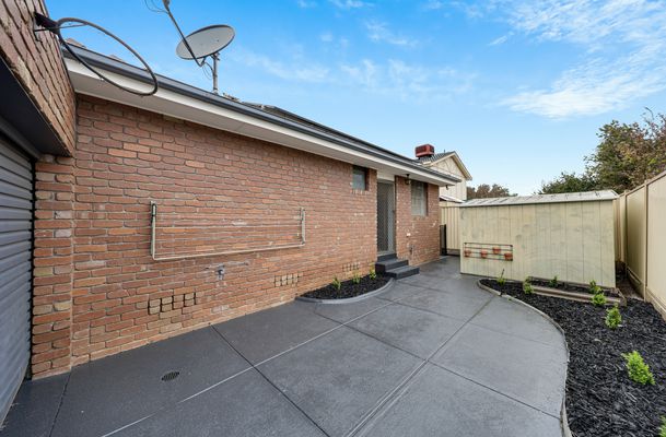 33 Rudstone Bend, Greenvale