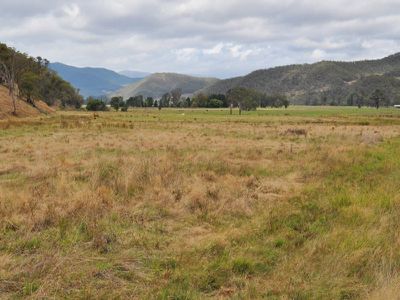 . Mitta North Road, Mitta Mitta