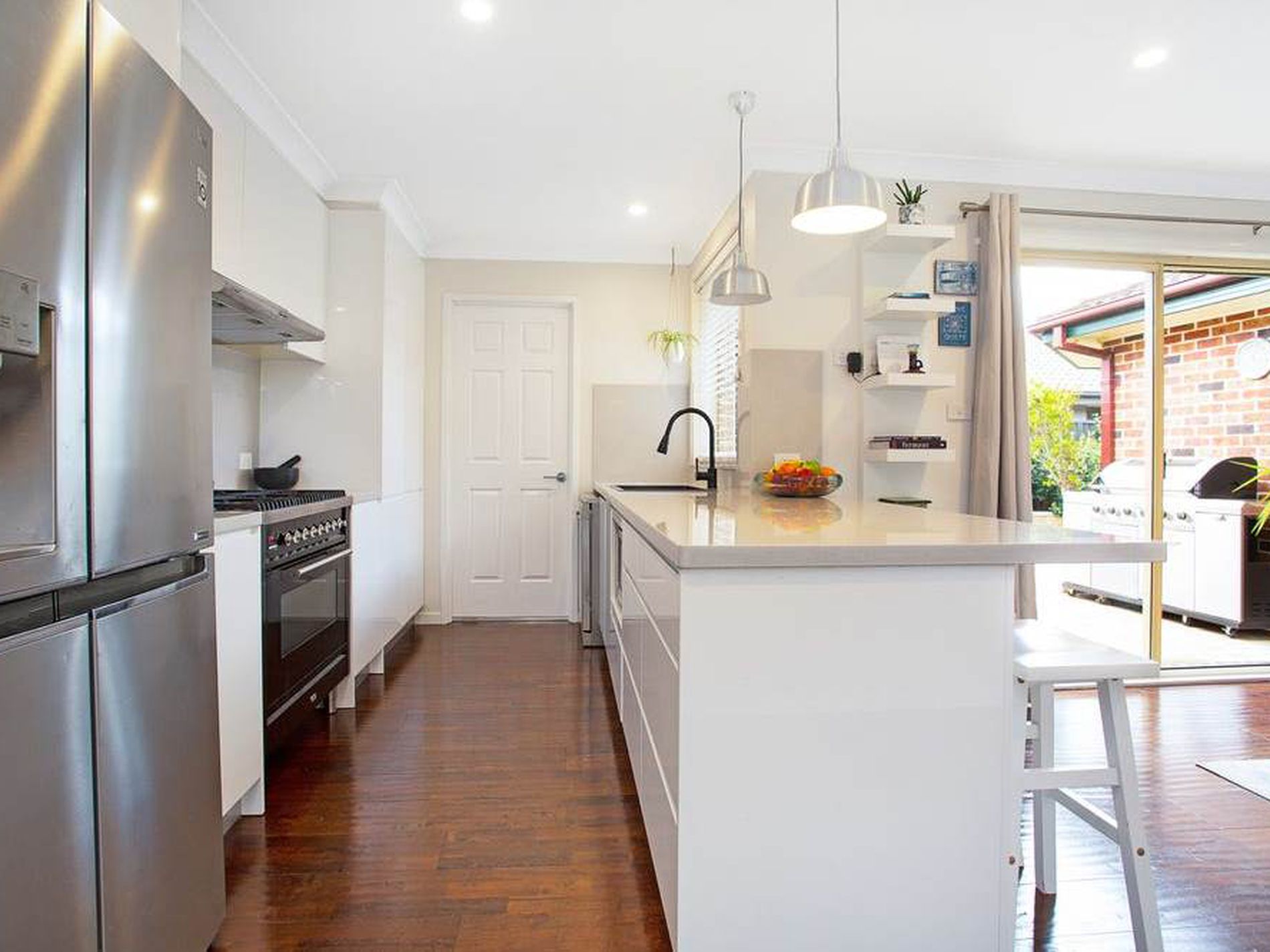 11 Peach Gardens, Glenwood
