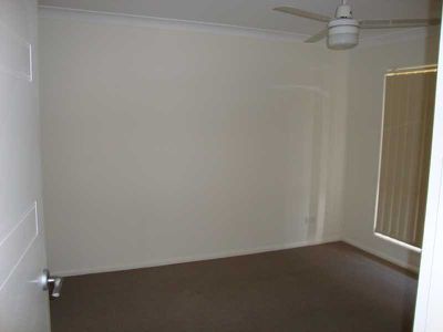 10 Armani Avenue, Wulkuraka