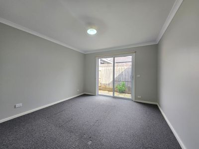 2 / 29 Lady Penrhyn Drive, Wyndham Vale