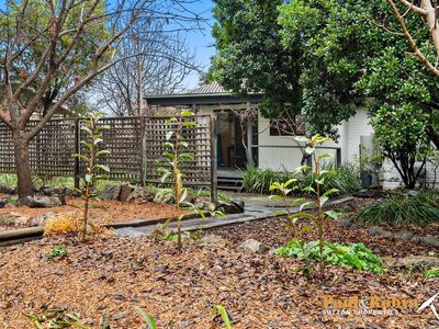 27 Tardent Street, Downer