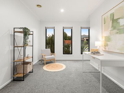 17 Perry Circuit, Cranbourne North