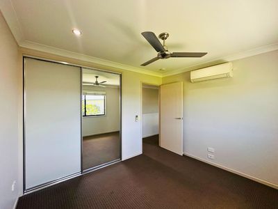 6 / 8-10 Lambert Drive, Moranbah