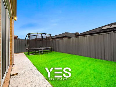 63 Karula Circuit, Clyde