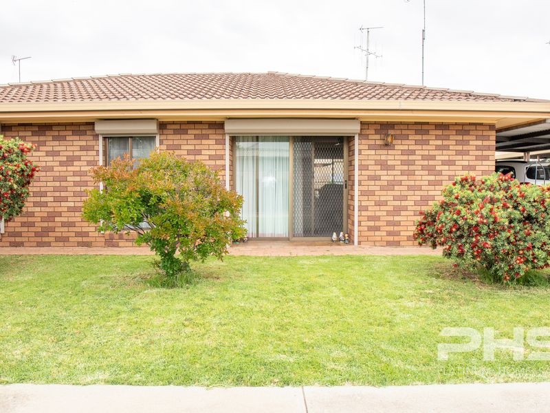 2 / 53 Shadforth Street, Kerang